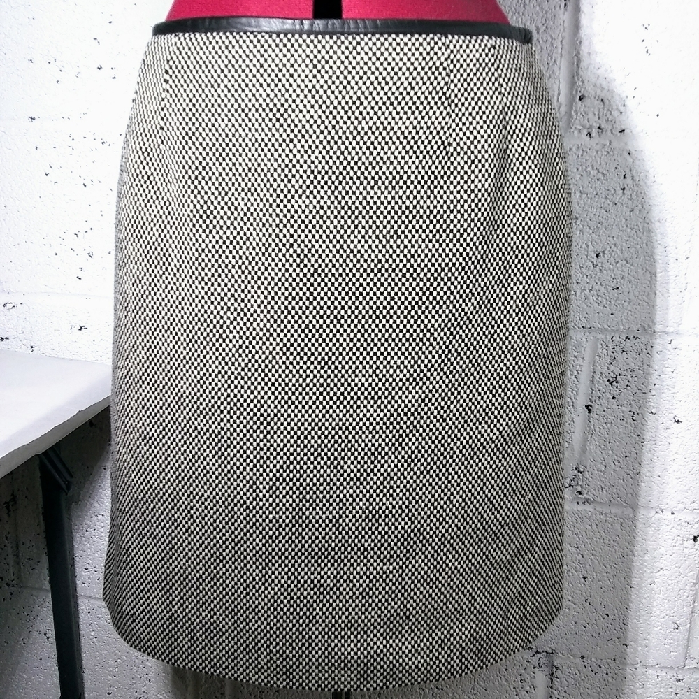 Talbots Sz 12 Checkered Wool Silk B/W Midi Skirt